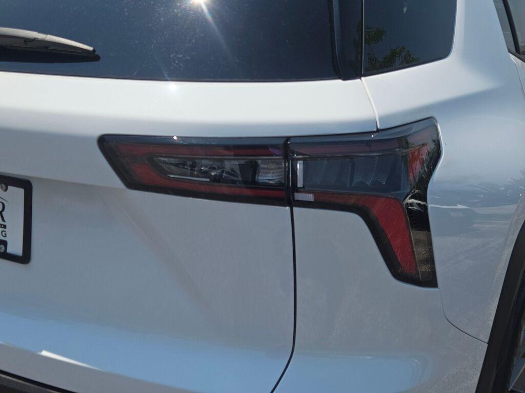 new 2026 Chevrolet Equinox car, priced at $34,882