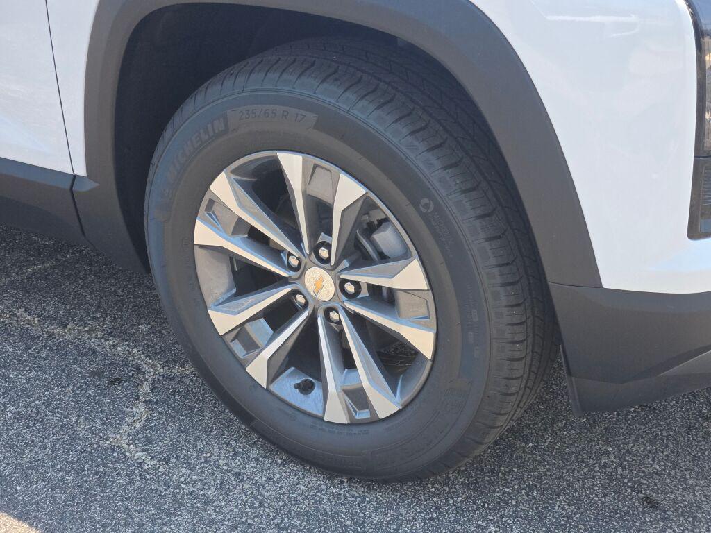 new 2026 Chevrolet Equinox car, priced at $34,882