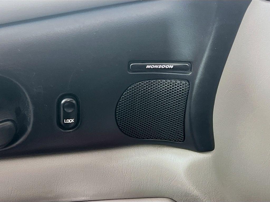 used 2000 Buick Regal car, priced at $3,508