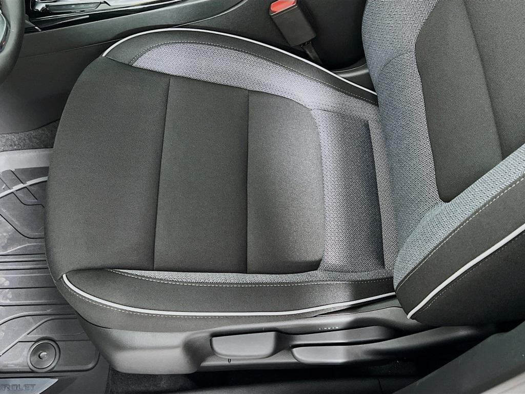 new 2026 Chevrolet TrailBlazer car, priced at $28,940