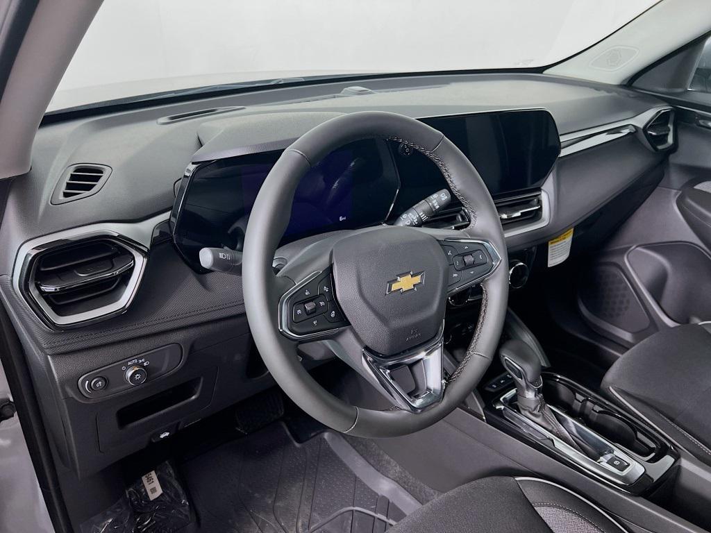 new 2026 Chevrolet TrailBlazer car, priced at $28,940
