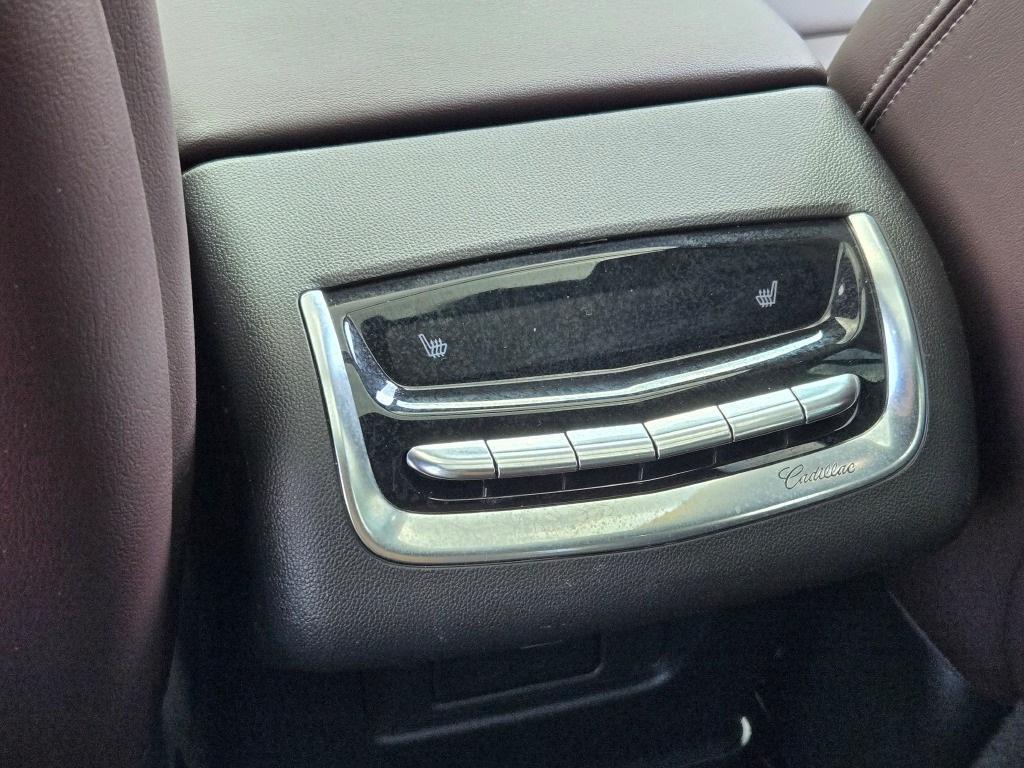 used 2022 Cadillac XT6 car, priced at $34,800