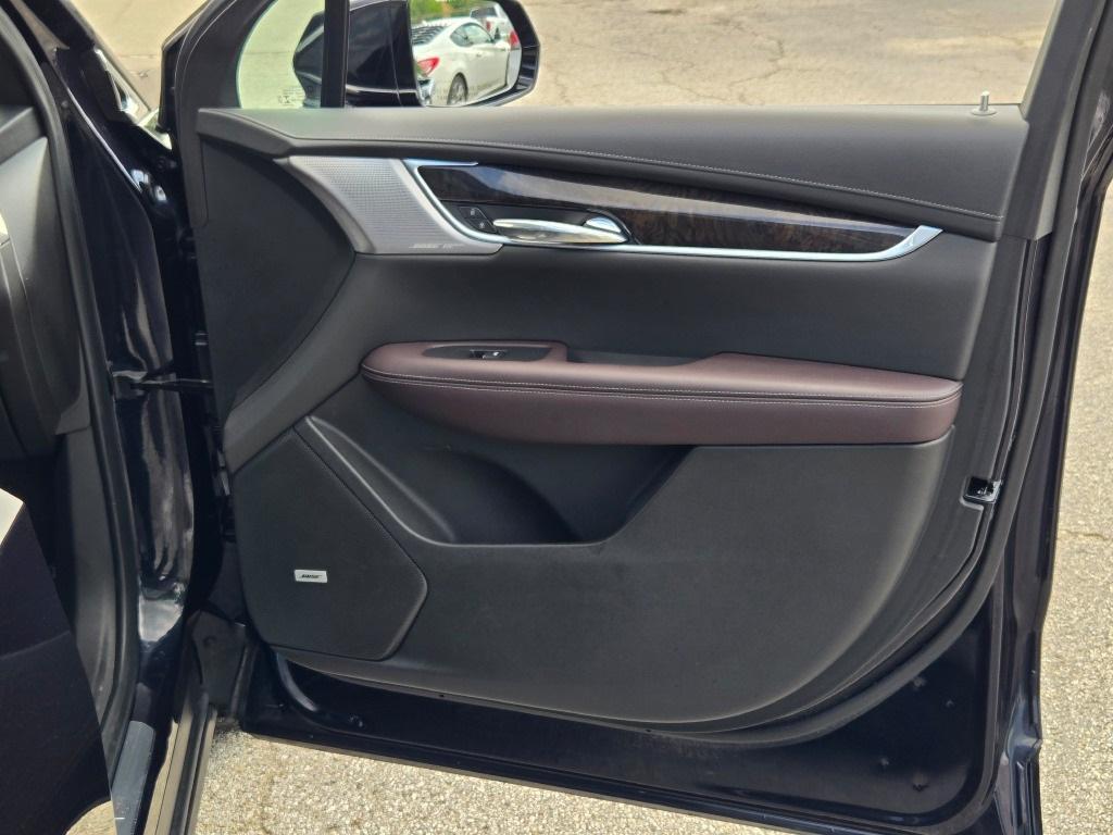 used 2022 Cadillac XT6 car, priced at $34,800