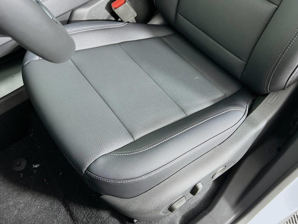 new 2026 Chevrolet Traverse car, priced at $47,763
