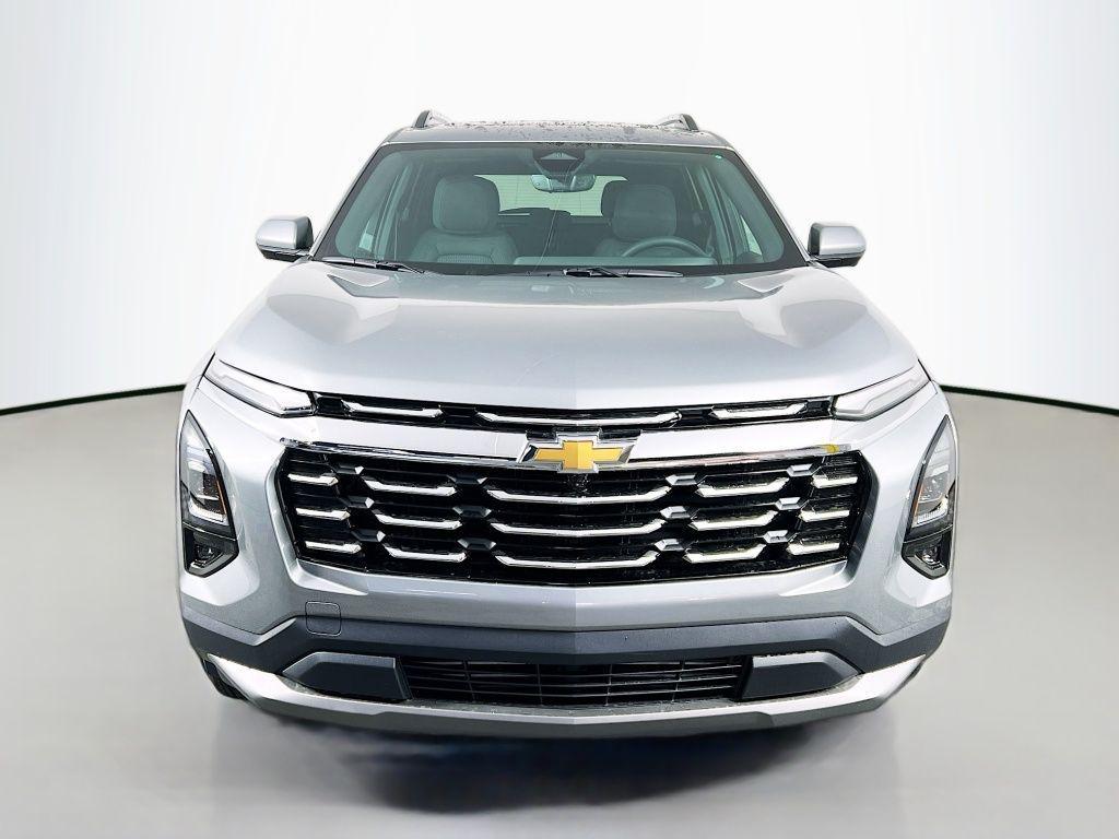 new 2026 Chevrolet Equinox car, priced at $30,000