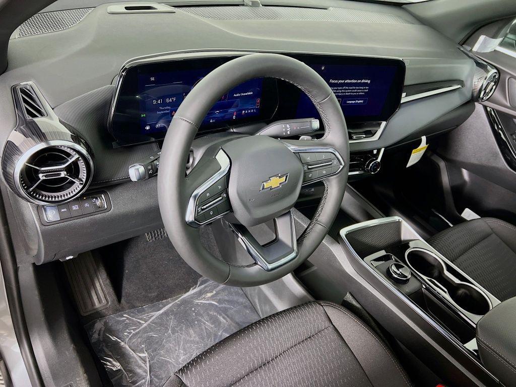 new 2026 Chevrolet Equinox car, priced at $30,000