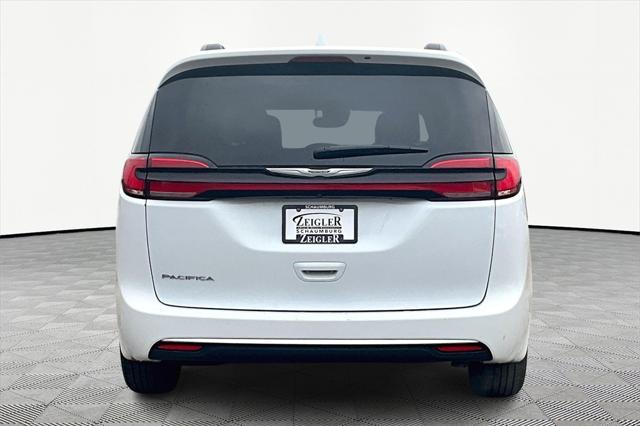 used 2022 Chrysler Pacifica car, priced at $20,311