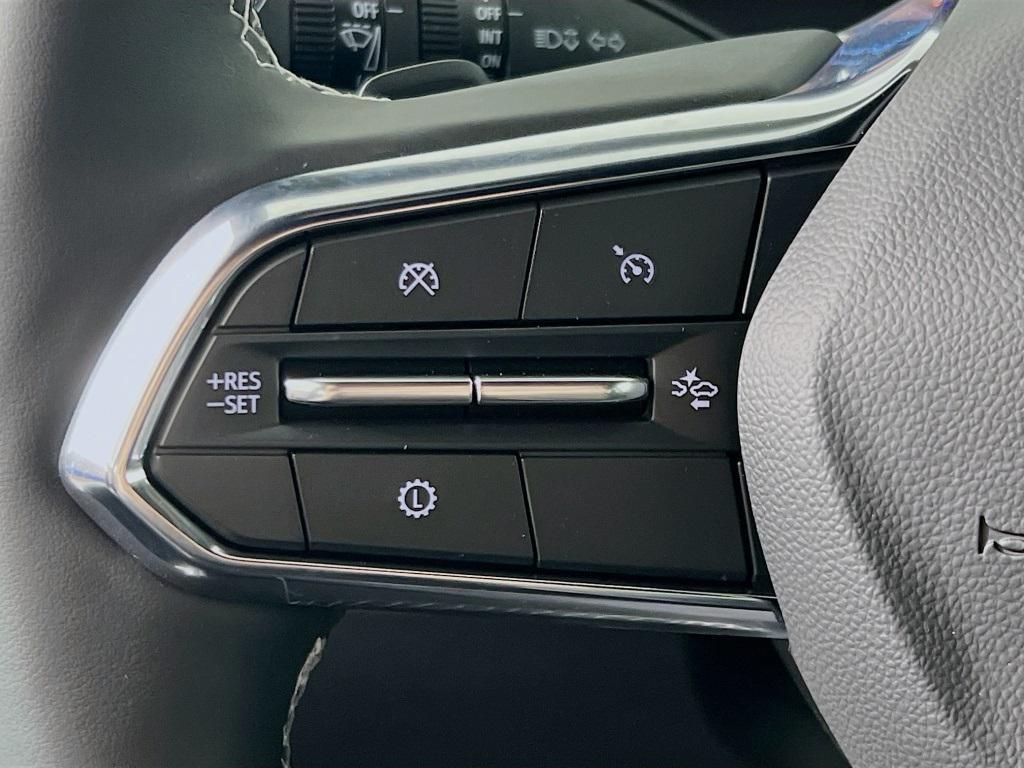 new 2026 Chevrolet Traverse car, priced at $42,493