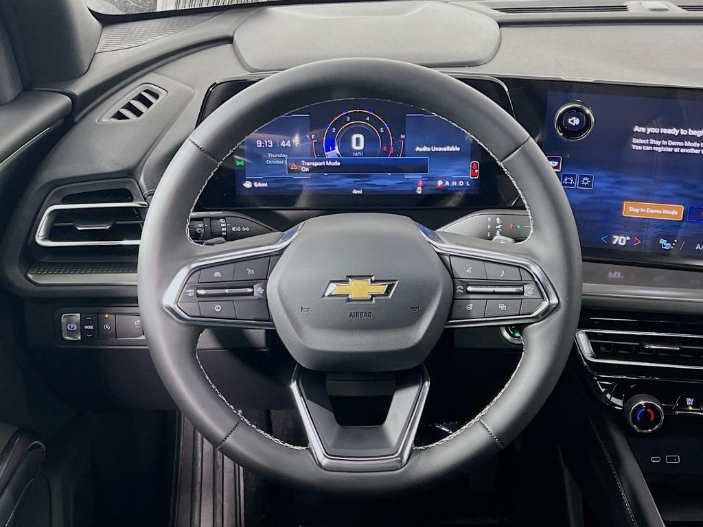 new 2026 Chevrolet Traverse car, priced at $42,493