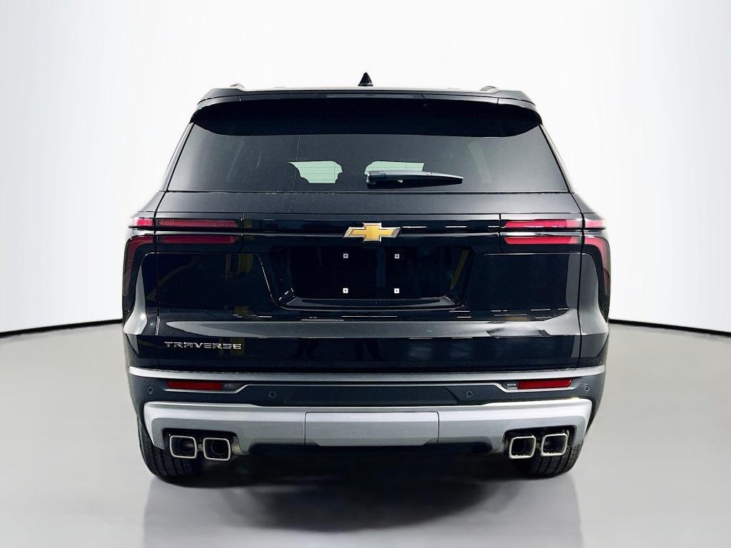 new 2026 Chevrolet Traverse car, priced at $42,493