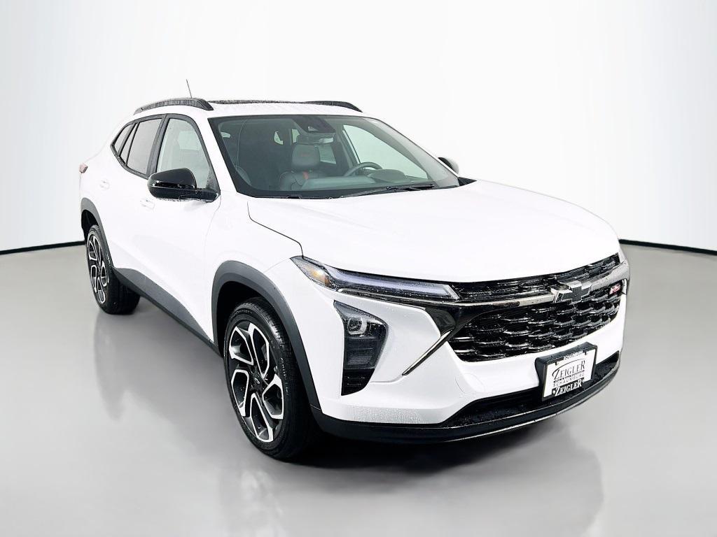 new 2026 Chevrolet Trax car, priced at $28,085
