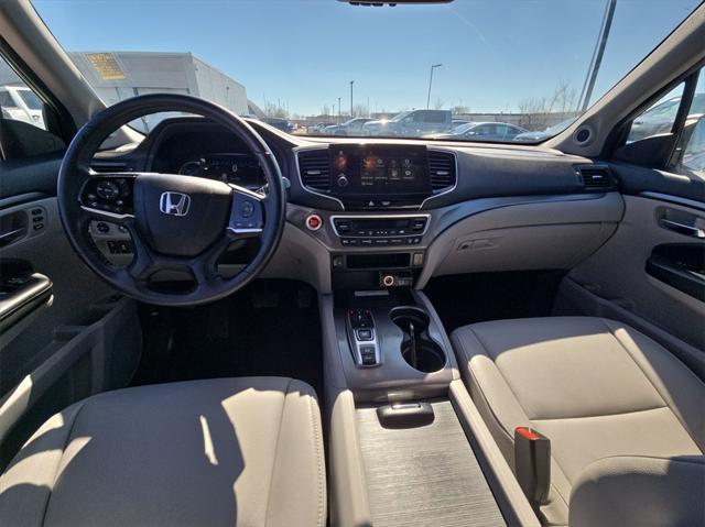 used 2022 Honda Pilot car, priced at $33,000