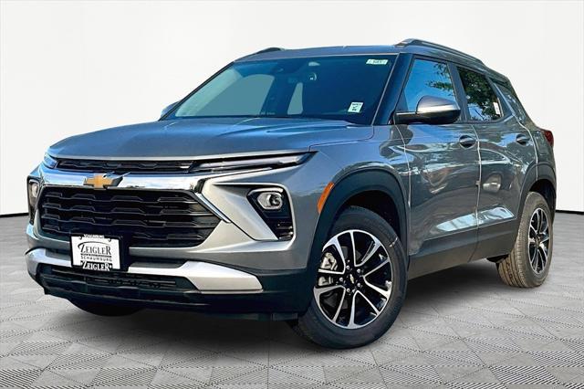 new 2025 Chevrolet TrailBlazer car, priced at $27,755