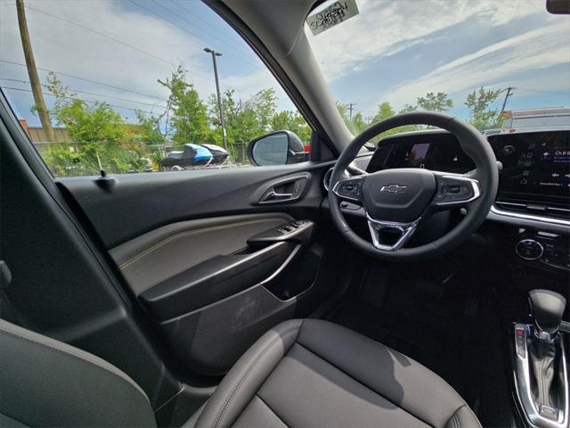 new 2025 Chevrolet Trax car, priced at $25,415