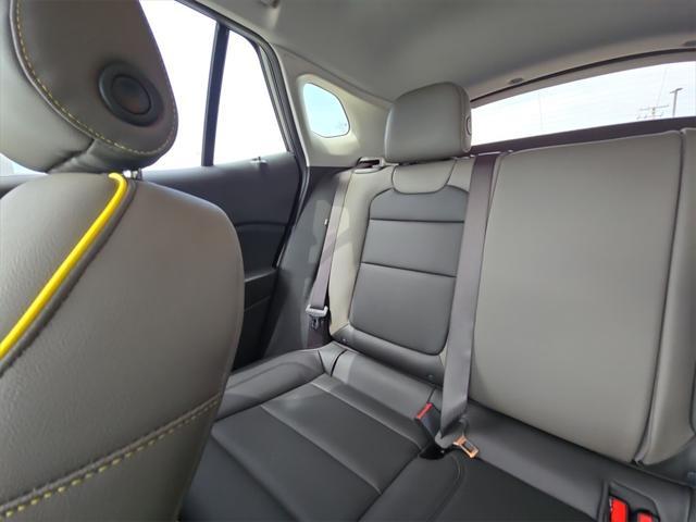 new 2025 Chevrolet Trax car, priced at $25,415