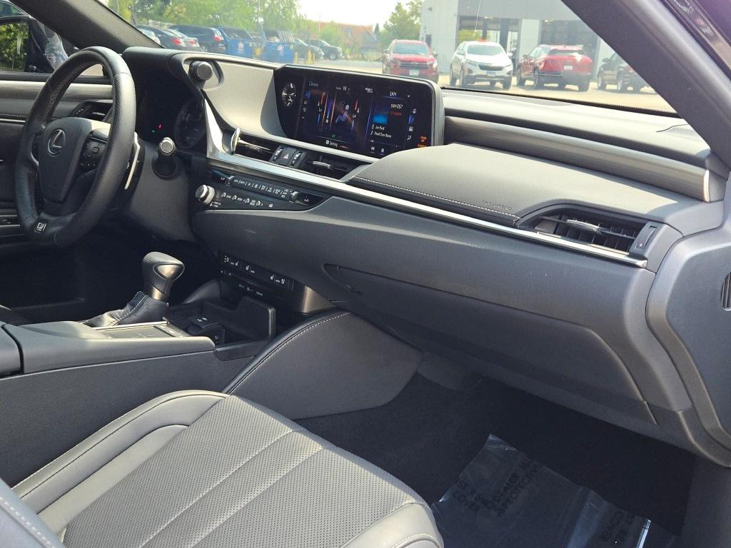 used 2021 Lexus ES 350 car, priced at $33,000