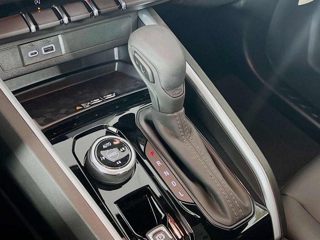 new 2026 Chevrolet Colorado car, priced at $43,911