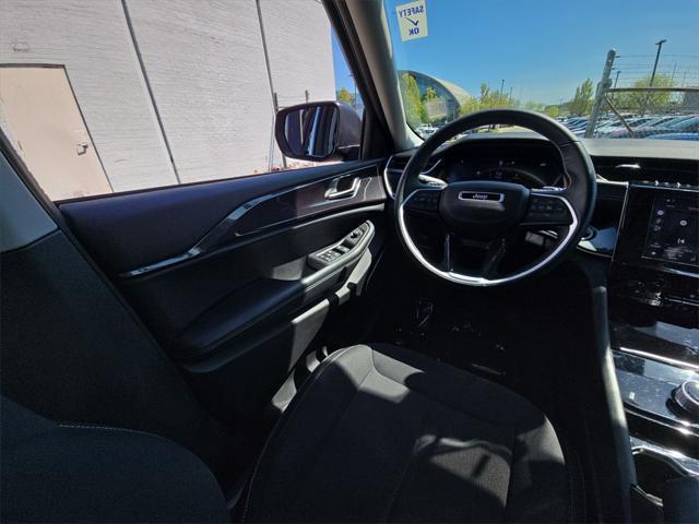 used 2022 Jeep Grand Cherokee car, priced at $30,000