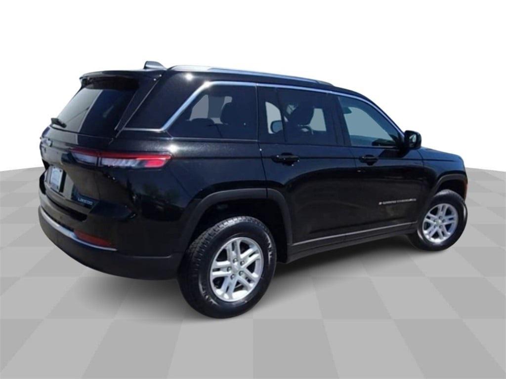 used 2022 Jeep Grand Cherokee car, priced at $25,100