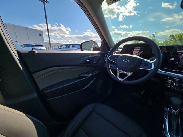new 2025 Chevrolet Trax car, priced at $25,415