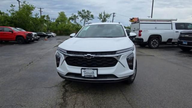 new 2025 Chevrolet Trax car, priced at $24,406
