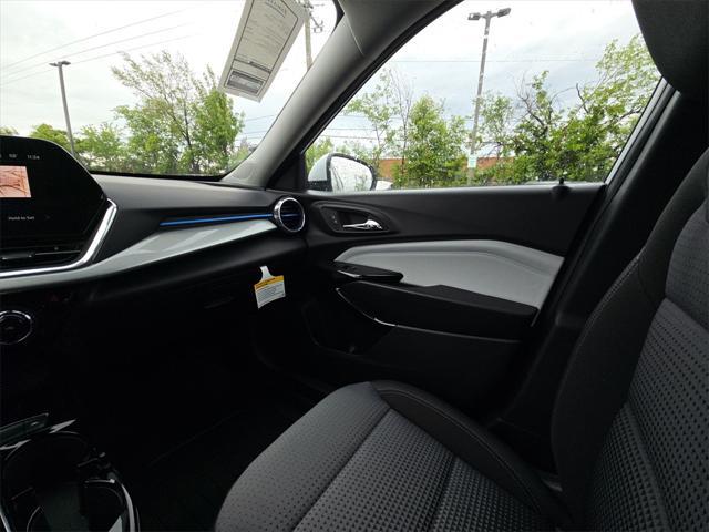 new 2025 Chevrolet Trax car, priced at $24,406