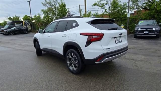 new 2025 Chevrolet Trax car, priced at $24,406