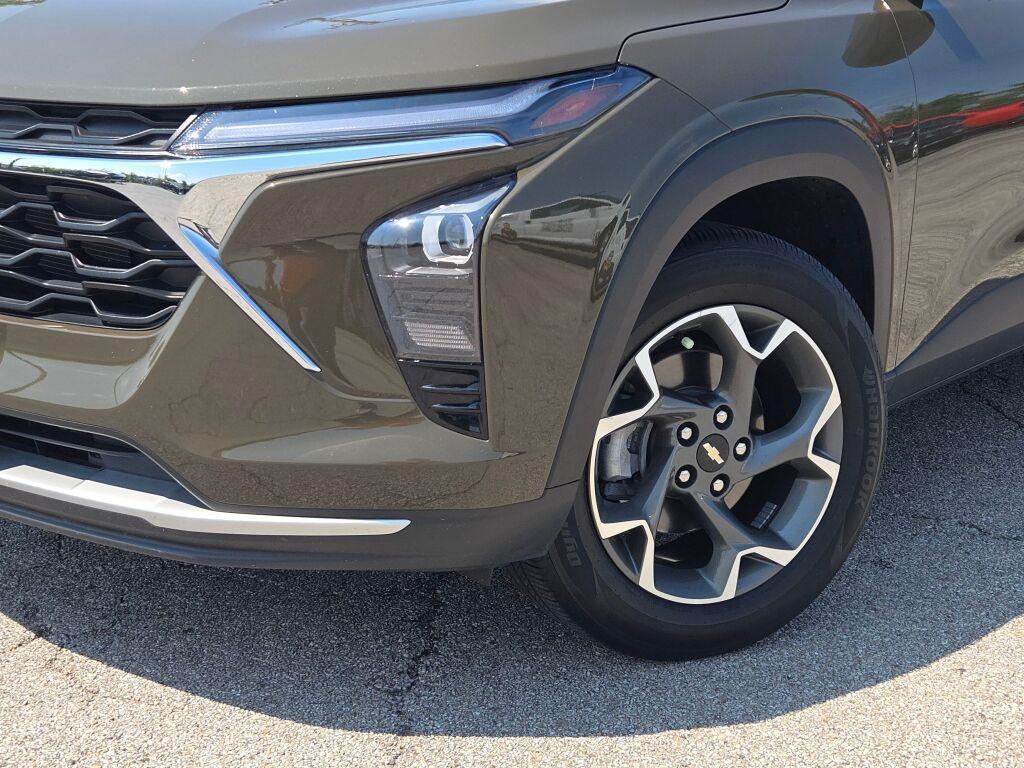 used 2024 Chevrolet Trax car, priced at $19,800