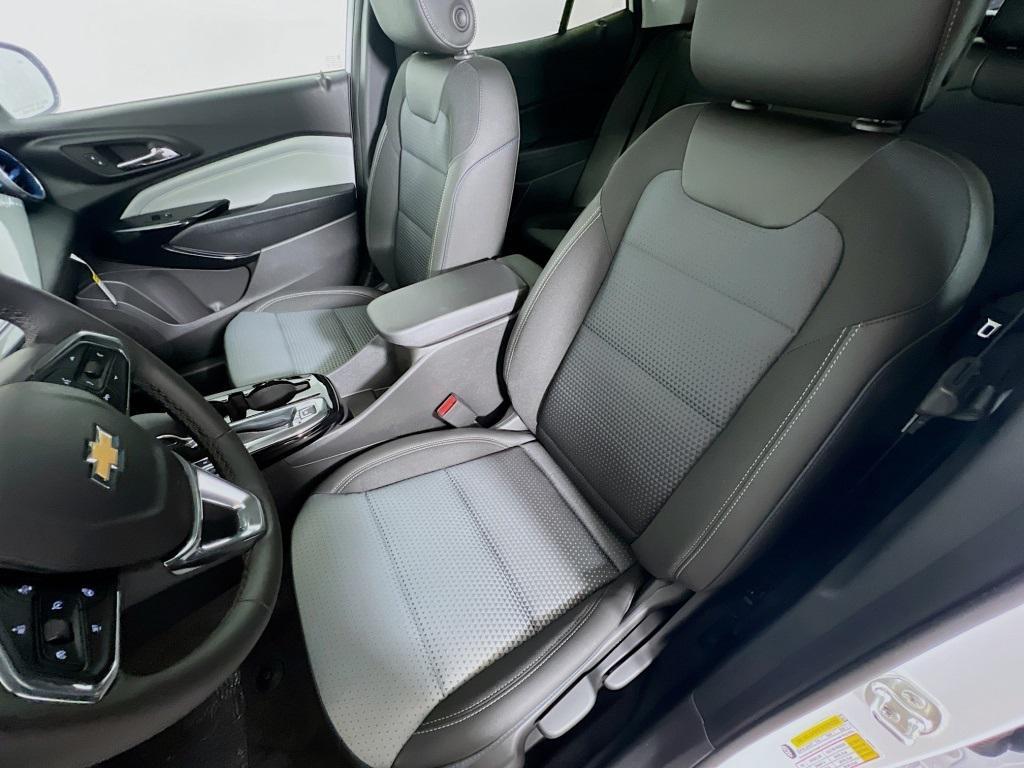 new 2026 Chevrolet Trax car, priced at $25,418