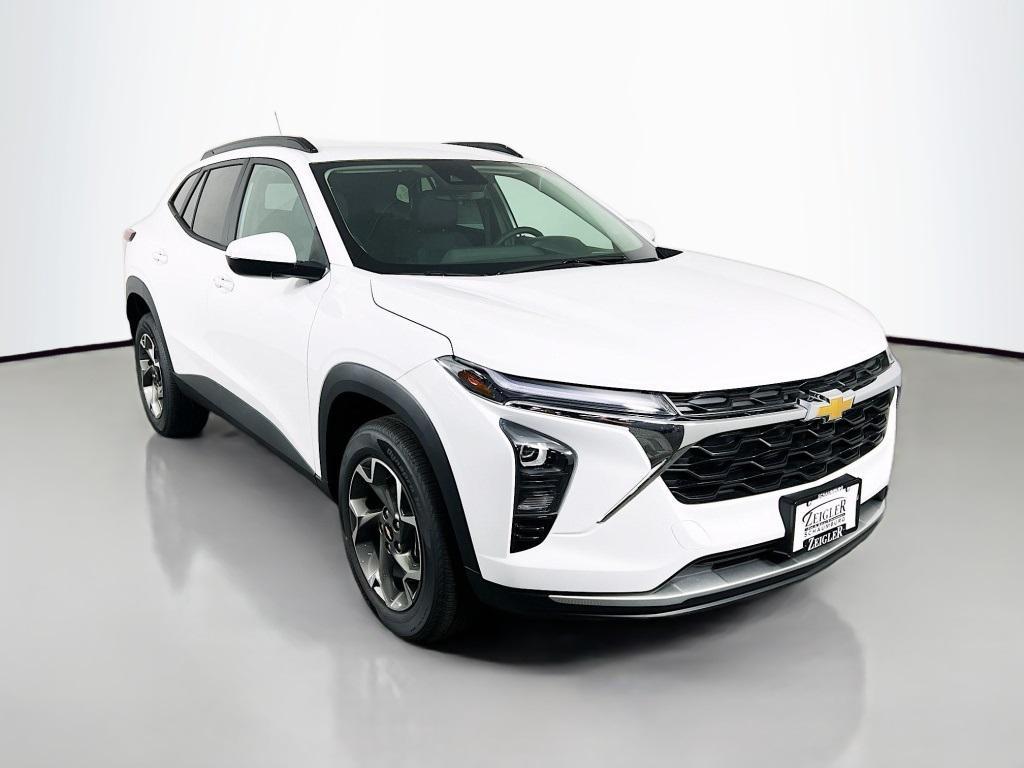 new 2026 Chevrolet Trax car, priced at $25,418