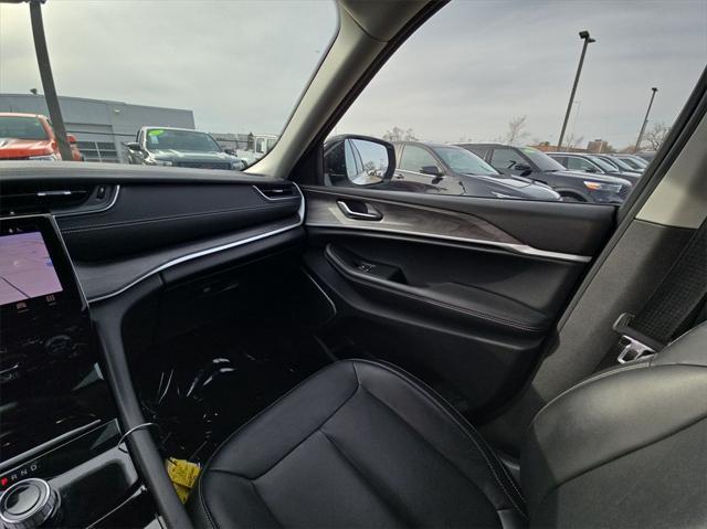 used 2021 Jeep Grand Cherokee L car, priced at $31,000