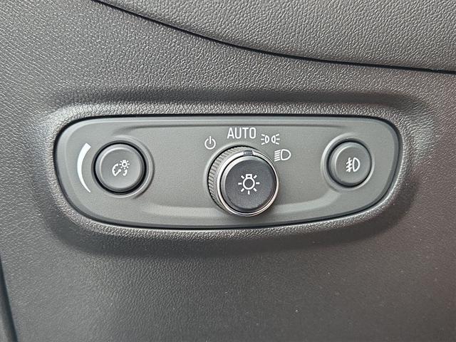 used 2022 Chevrolet Equinox car, priced at $24,500