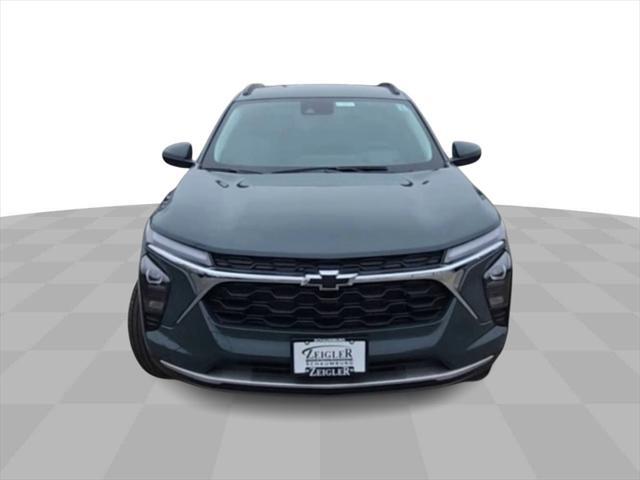new 2025 Chevrolet Trax car, priced at $23,500