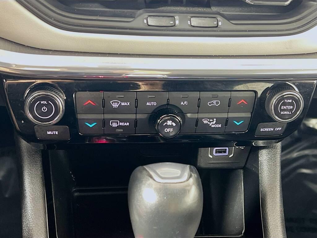 used 2022 Jeep Compass car, priced at $22,100