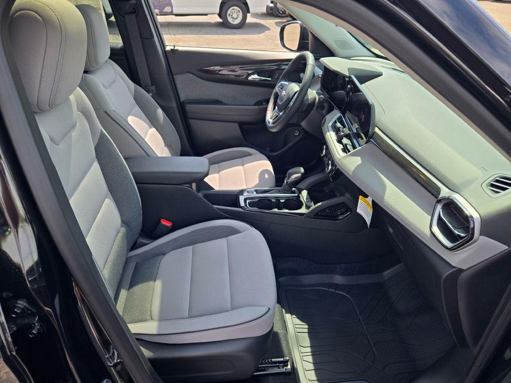 new 2026 Chevrolet TrailBlazer car, priced at $25,430