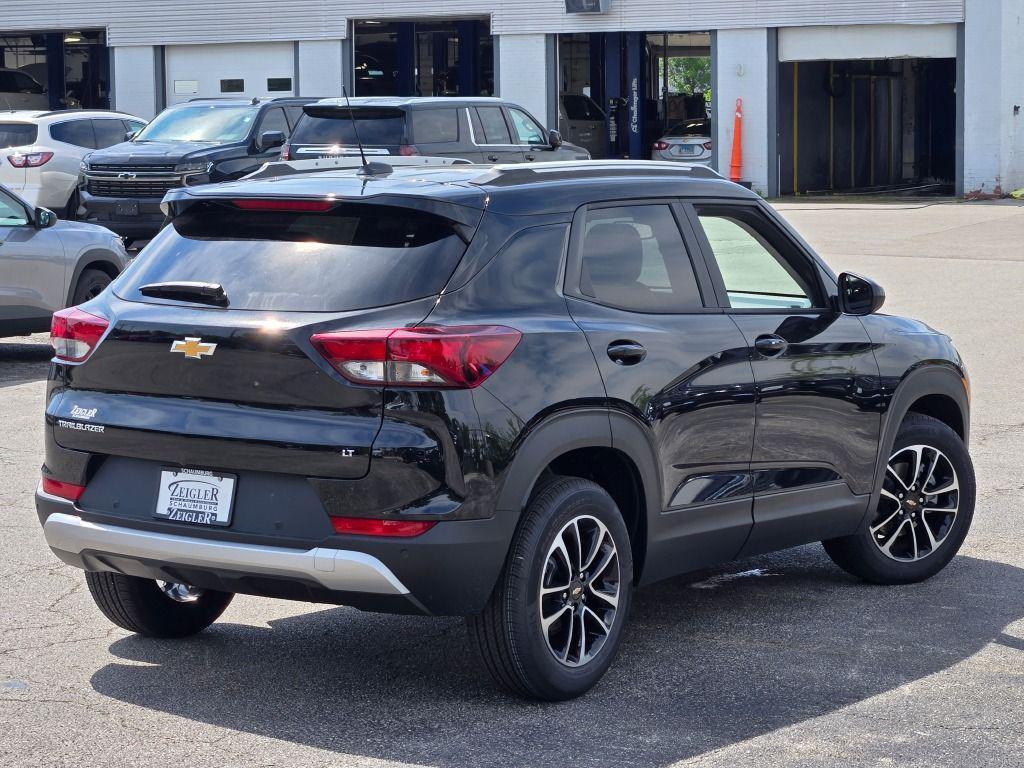 new 2026 Chevrolet TrailBlazer car, priced at $25,430