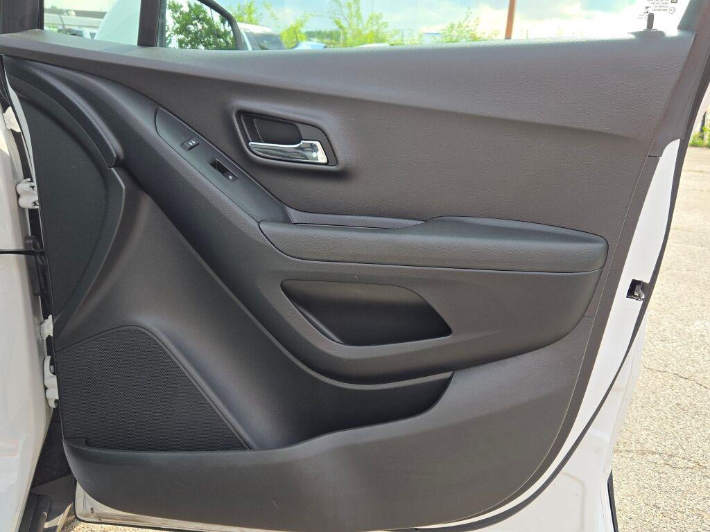 used 2020 Chevrolet Trax car, priced at $11,800
