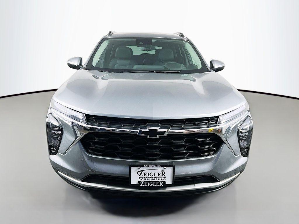 new 2026 Chevrolet Trax car, priced at $25,218