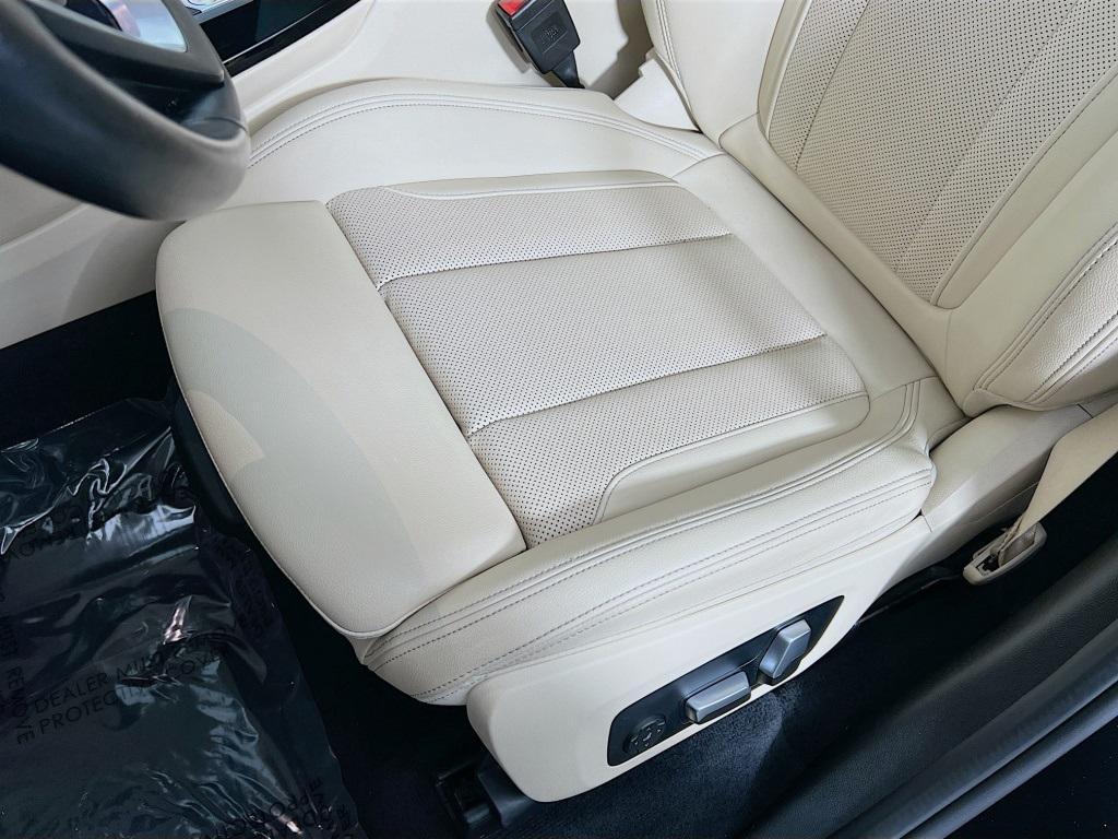 used 2022 BMW X3 car, priced at $33,400