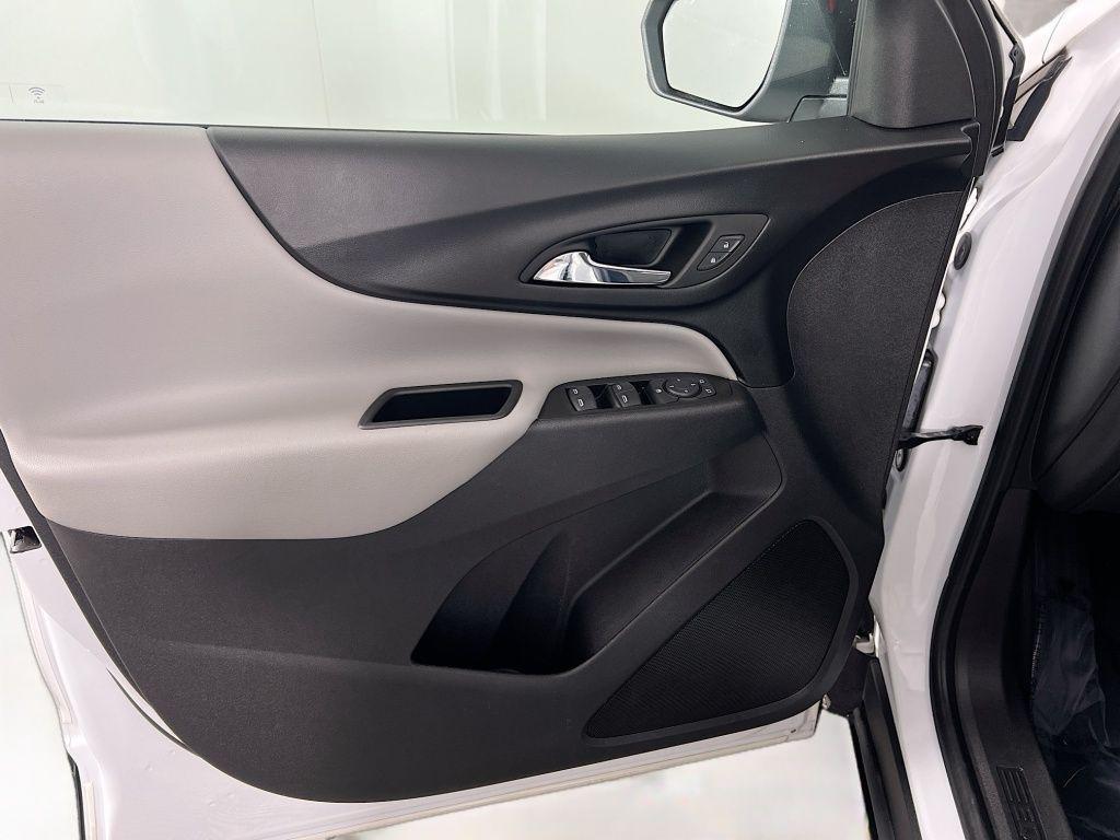 used 2022 Chevrolet Equinox car, priced at $19,176