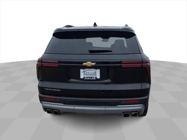 new 2025 Chevrolet Traverse car, priced at $40,500