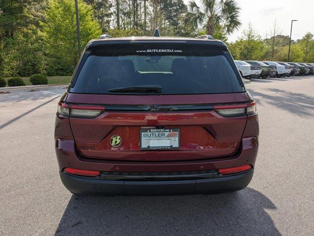 new 2023 Jeep Grand Cherokee car, priced at $47,400