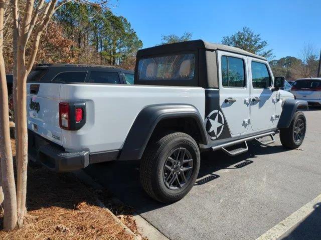 used 2021 Jeep Gladiator car, priced at $26,987