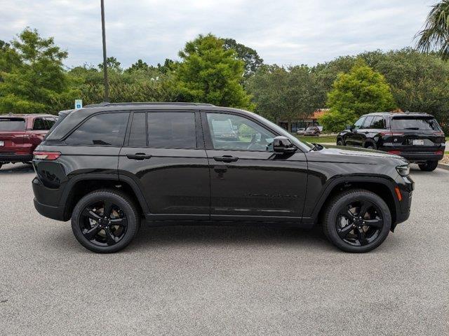 new 2024 Jeep Grand Cherokee car, priced at $51,223