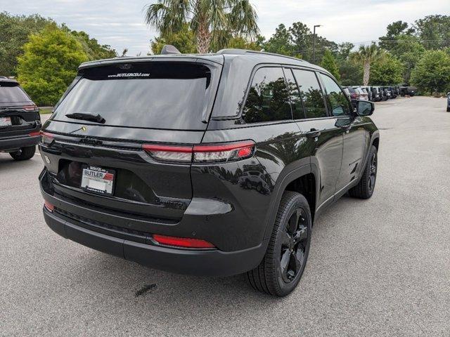 new 2024 Jeep Grand Cherokee car, priced at $51,223