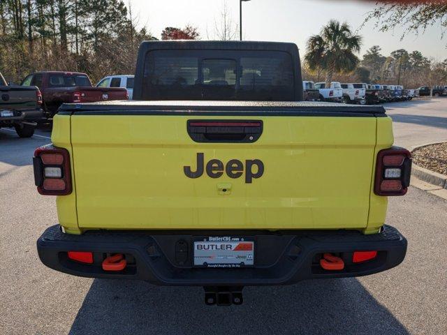 new 2024 Jeep Gladiator car, priced at $54,078