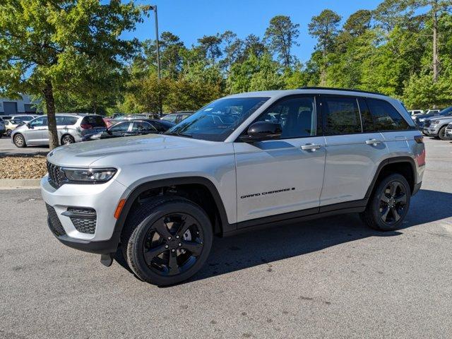 new 2024 Jeep Grand Cherokee car, priced at $43,485