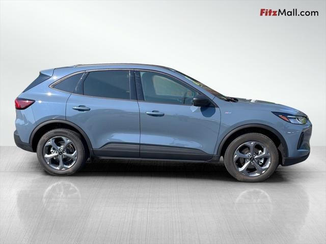 used 2025 Ford Escape car, priced at $29,500