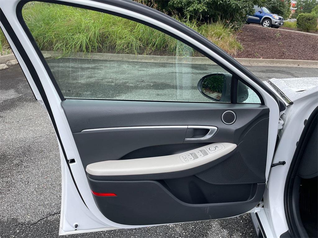 used 2023 Hyundai Sonata car, priced at $18,600