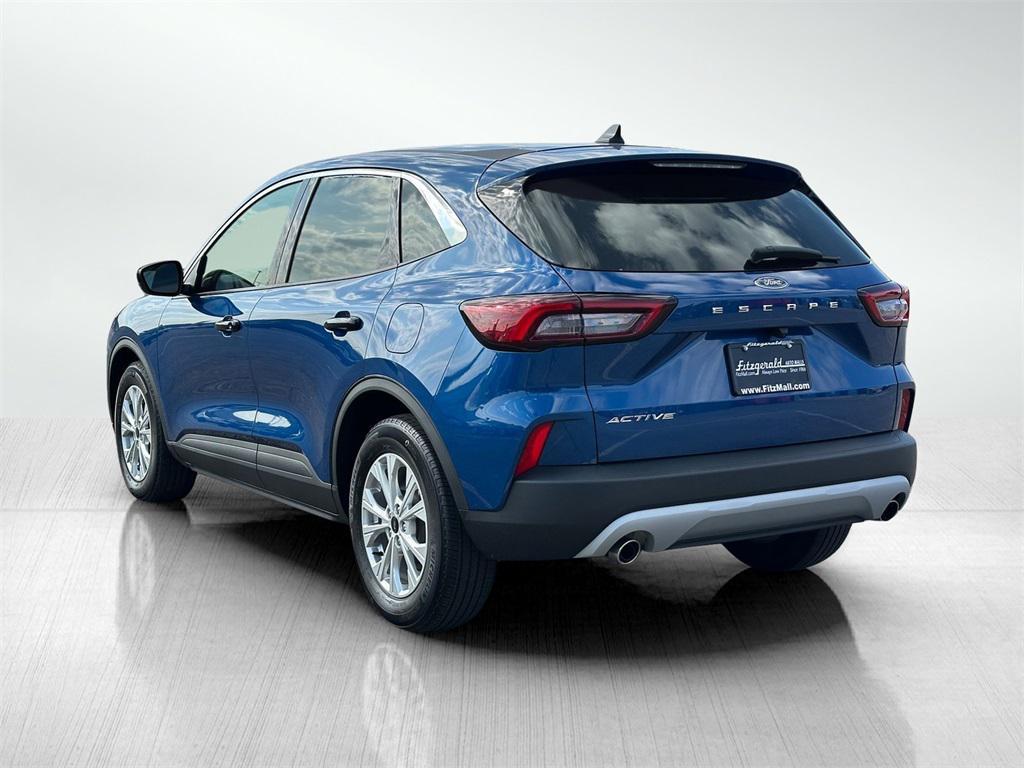used 2023 Ford Escape car, priced at $19,400